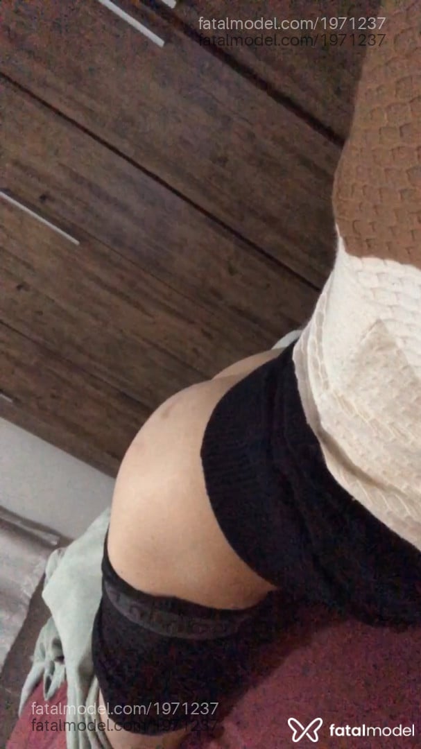 Acompanhante homem morena (o) de olhos castanhos em Biguaçu Acompanhante homem morena (o) de olhos castanhos em Biguaçu - Enzo Pss