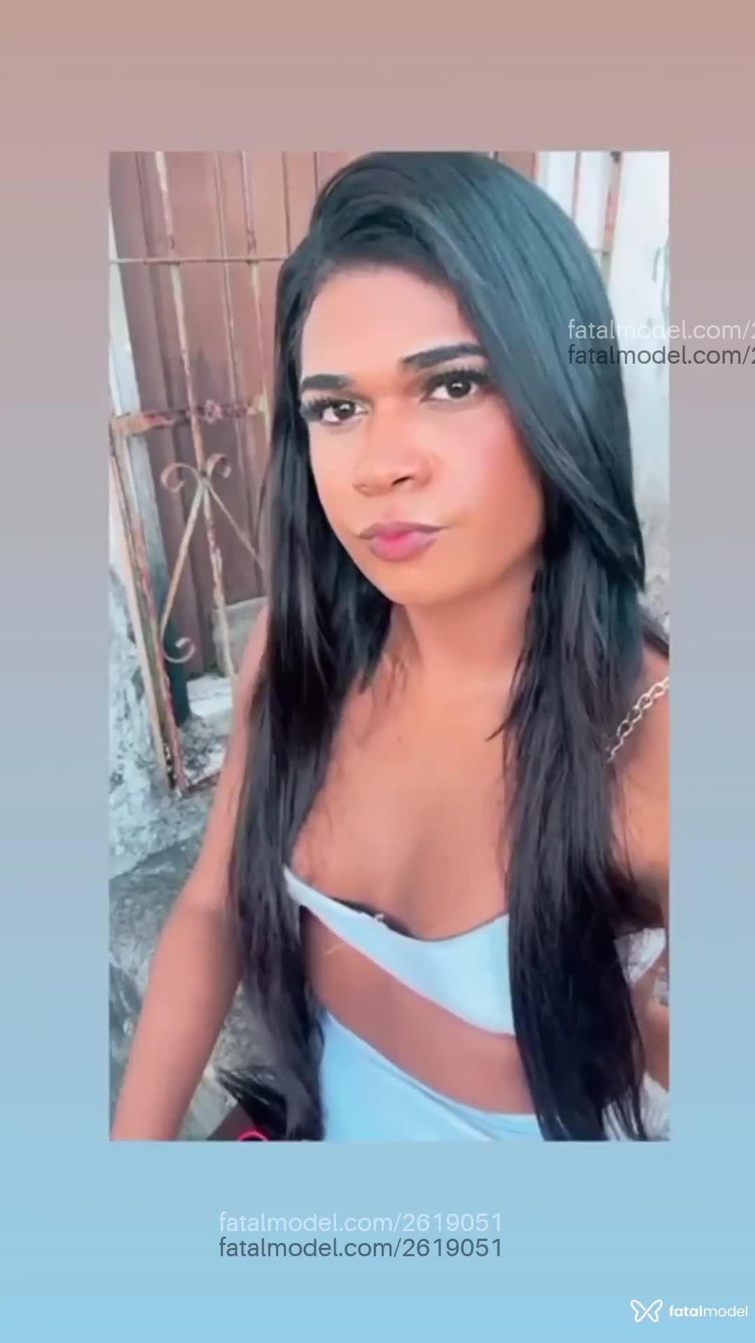 Acompanhante mulher trans morena (o) de olhos pretos em Lauro de Freitas - Lorena