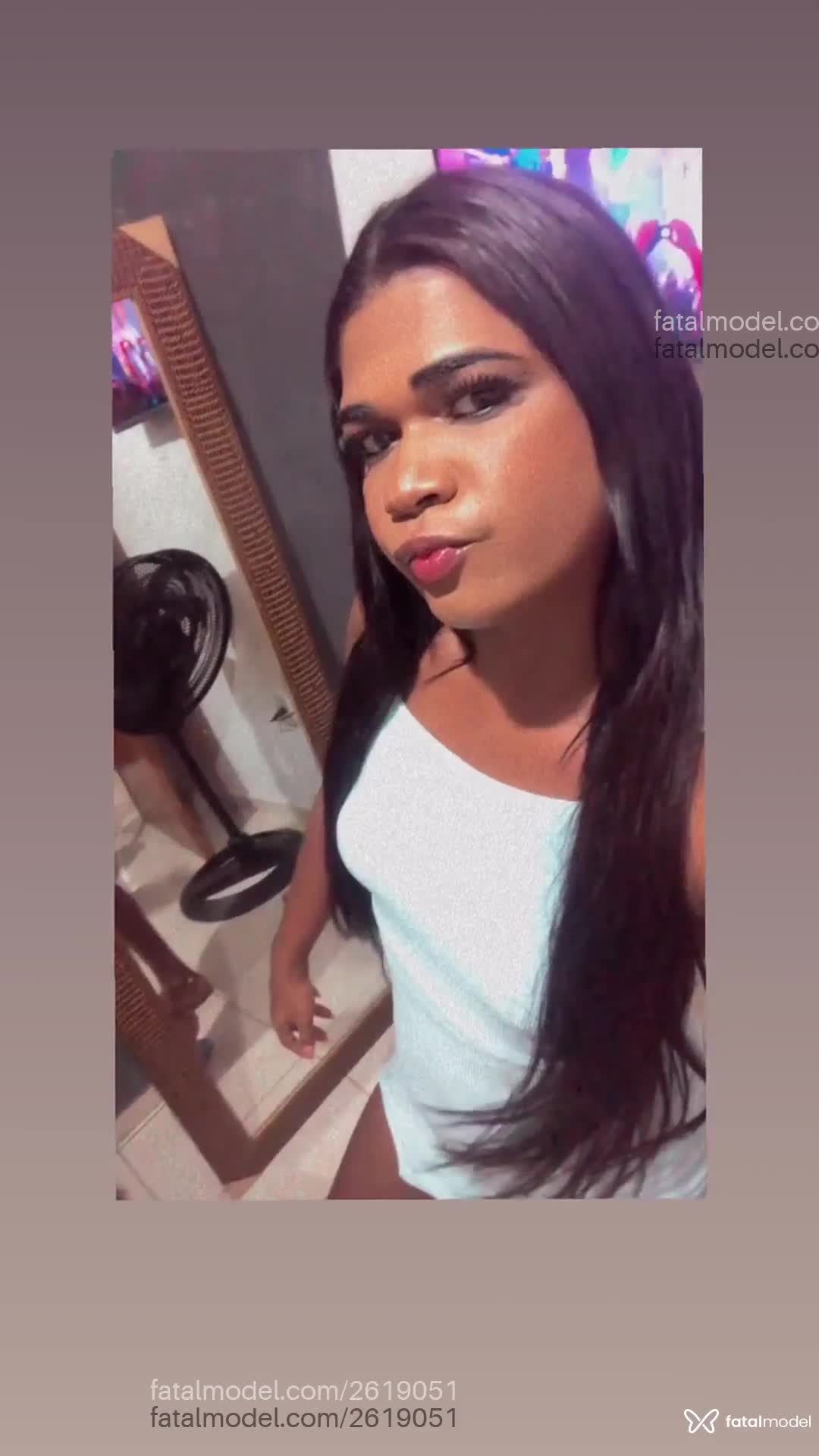 Acompanhante mulher trans morena (o) de olhos pretos em Lauro de Freitas - Lorena