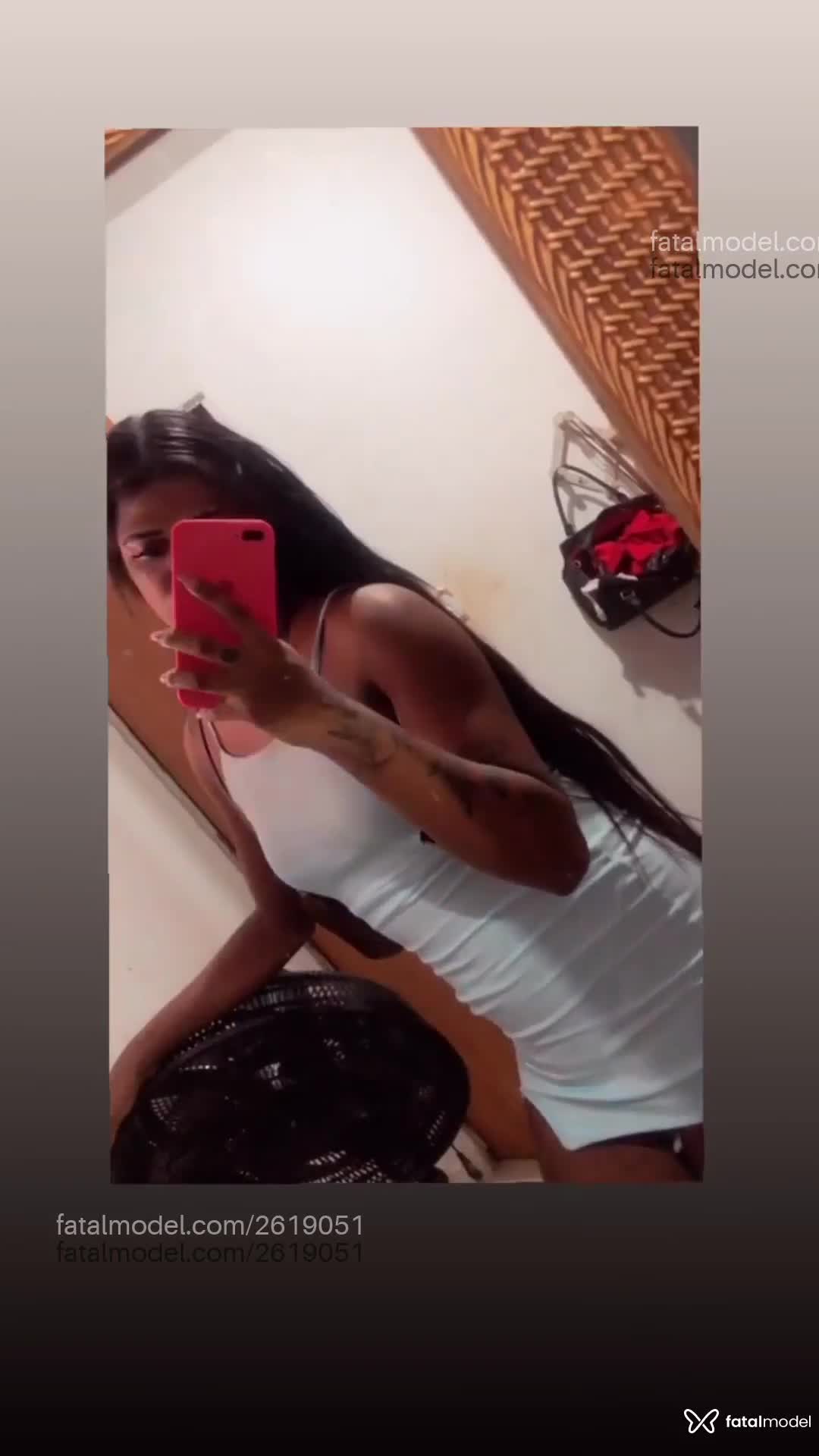 Acompanhante mulher trans morena (o) de olhos pretos em Lauro de Freitas - Lorena