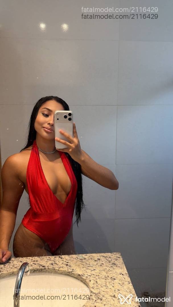 Acompanhante mulher morena (o) de olhos castanhos em Vitória da Conquista - Julia Santos