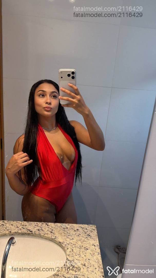 Acompanhante mulher morena (o) de olhos castanhos em Ipatinga Acompanhante mulher morena (o) de olhos castanhos em Ipatinga - Julia Santos