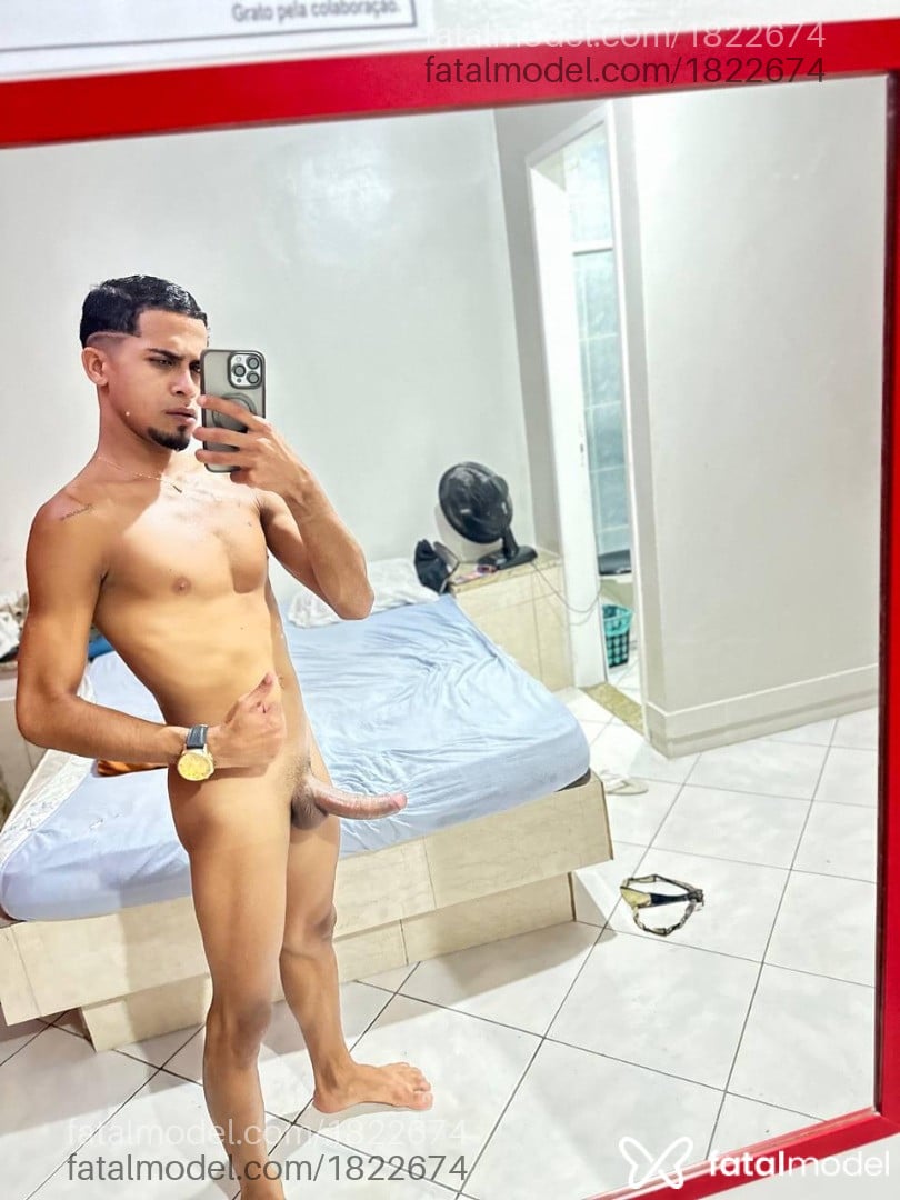 Acompanhante homem morena (o) de olhos castanhos em Cabo Frio - Gabriel Santos