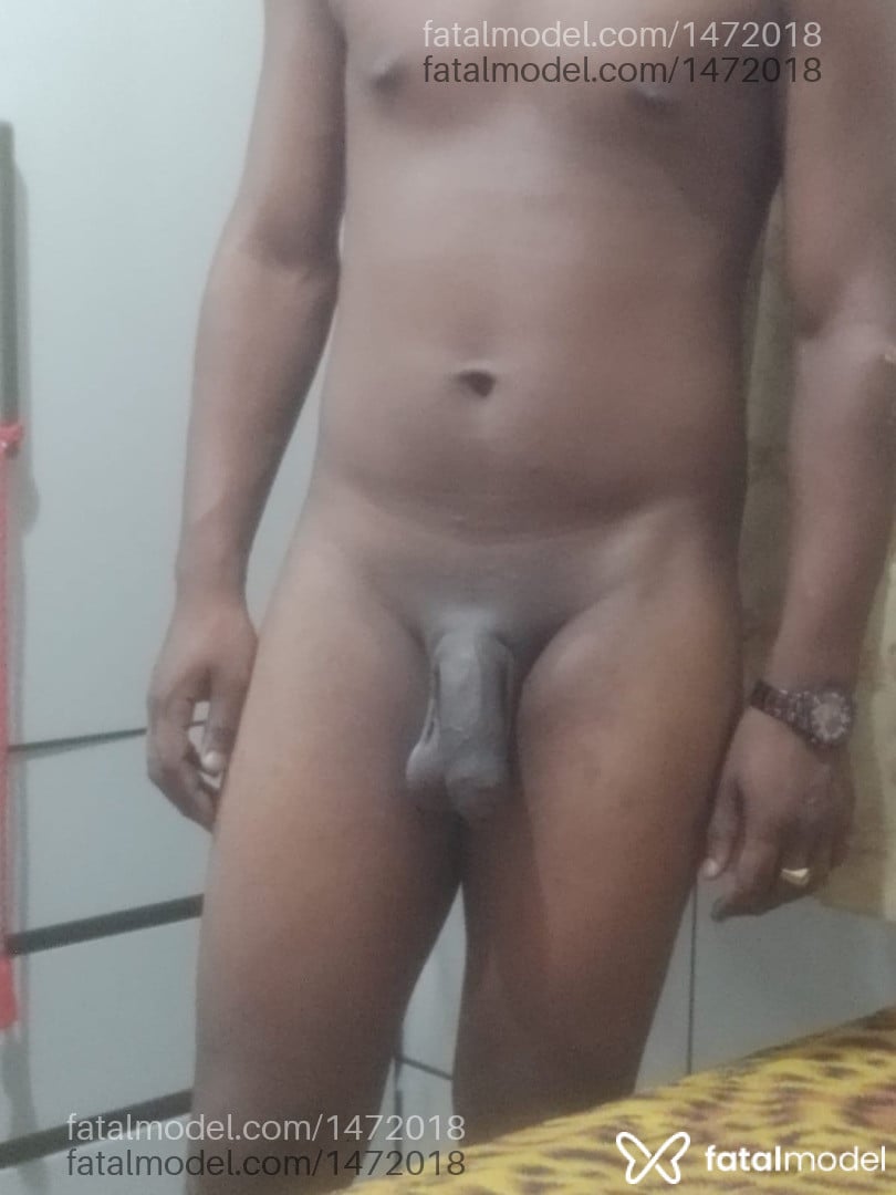 Acompanhante homem morena (o) de olhos castanhos em Duque de Caxias - Bigão