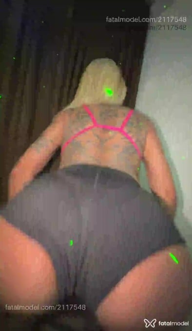 Acompanhante mulher trans loira (o) de olhos castanhos em Belo Horizonte - Maria Julia