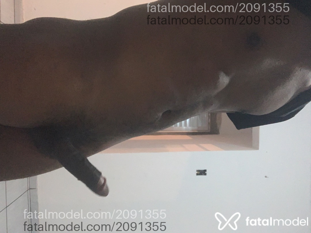 Acompanhante homem morena (o) de olhos castanhos em São Paulo - Matheo