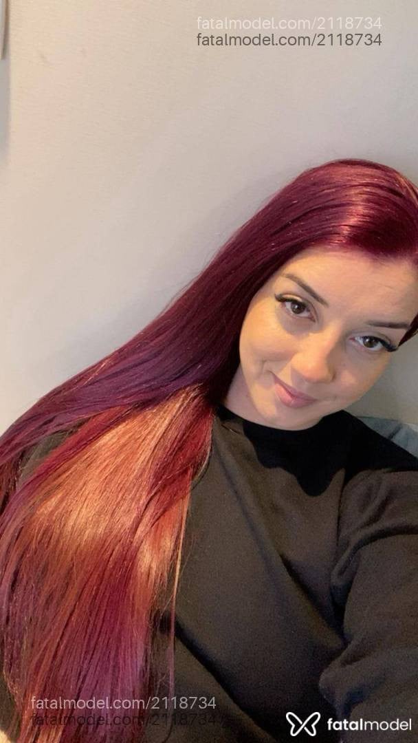 Acompanhante mulher com cabelo castanho de olhos castanhos em Macaé - Sofia Martinelli