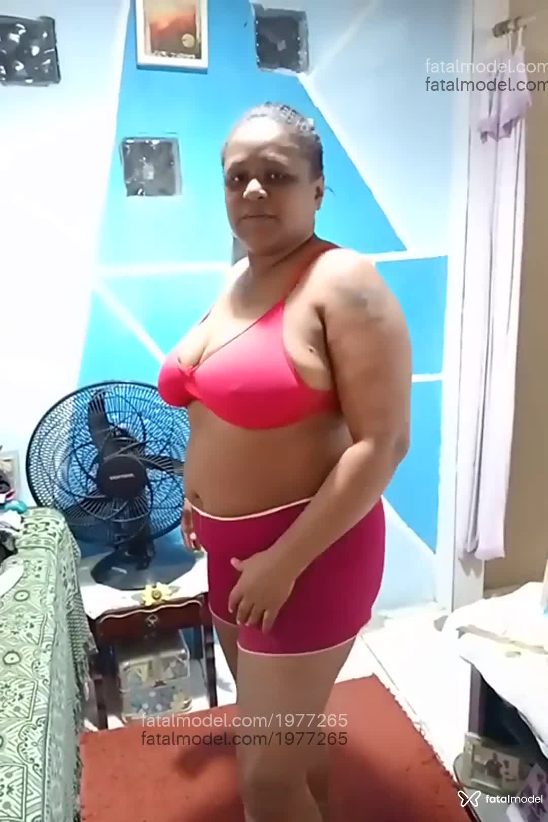 Acompanhante mulher com cabelo castanho de olhos castanhos em Rio de Janeiro - Carol cris