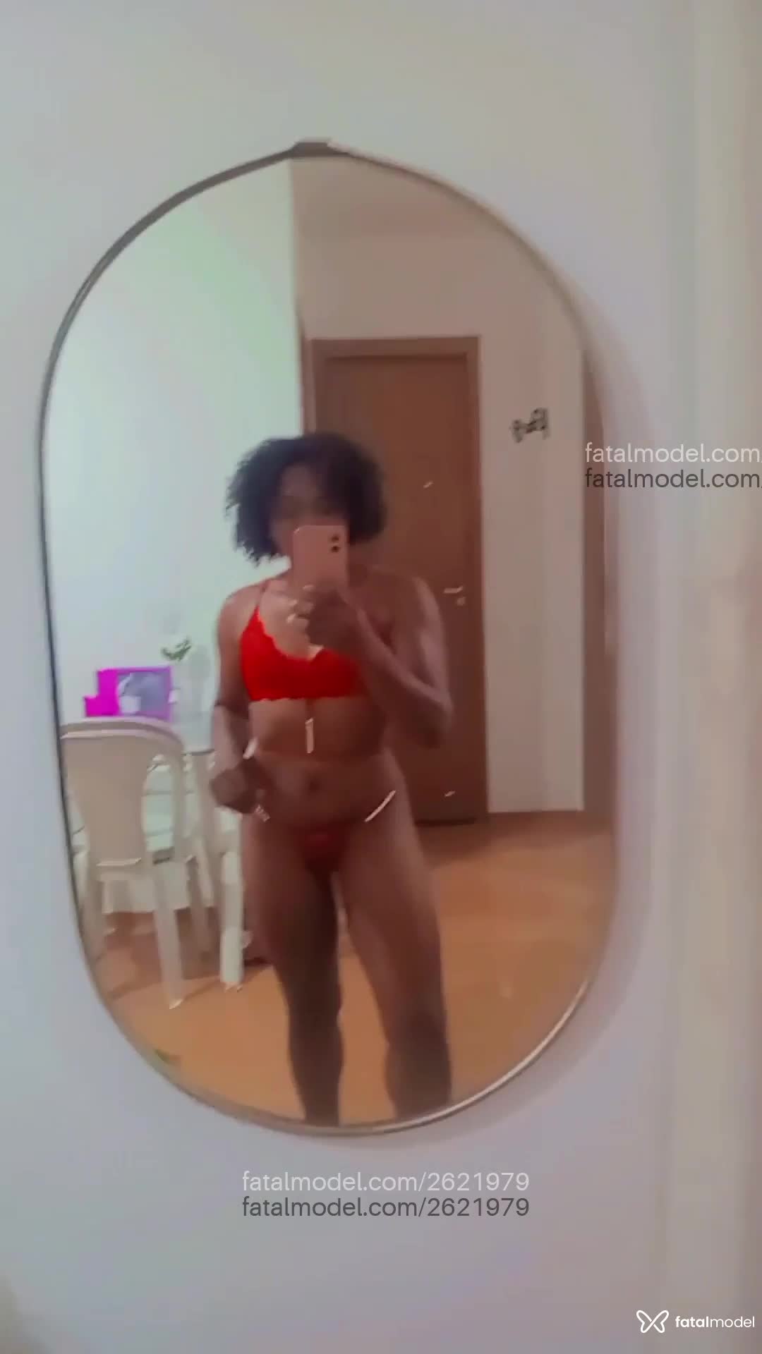 Acompanhante mulher com cabelo castanho de olhos pretos em Campos dos Goytacazes - Angel Negra