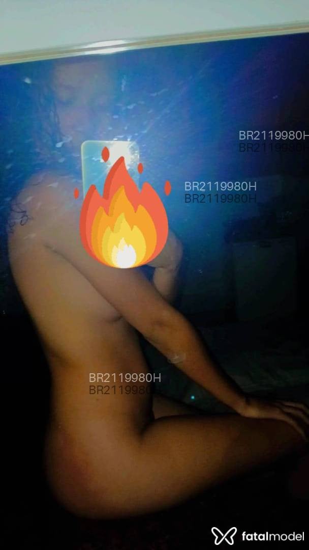 Acompanhante mulher morena (o) de olhos mel em Palmas - Alany