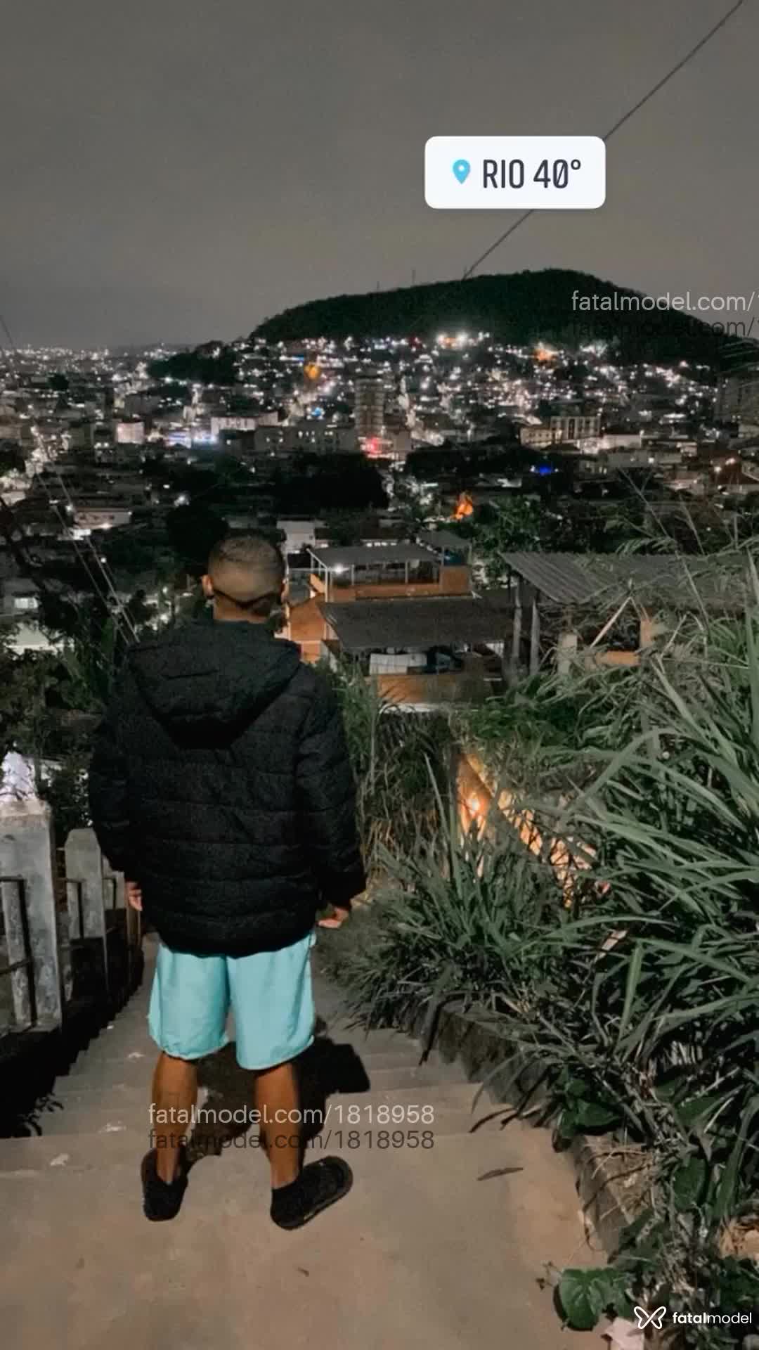 Acompanhante homem morena (o) de olhos castanhos em Rio de Janeiro - JHOON TTK