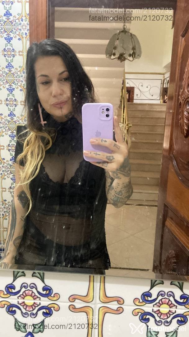 Acompanhante mulher loira (o) de olhos castanhos em São Paulo - Tamis