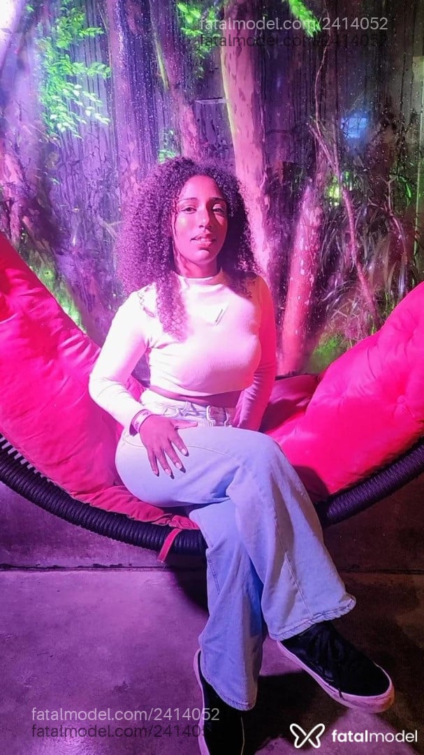 Acompanhante mulher morena (o) de olhos pretos em Balneário Camboriú - Jaqueline Lopes