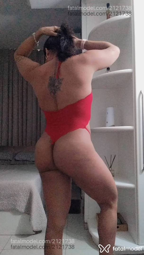 Acompanhante mulher com cabelo castanho de olhos castanhos em Santa Rosa - Melina Schutz