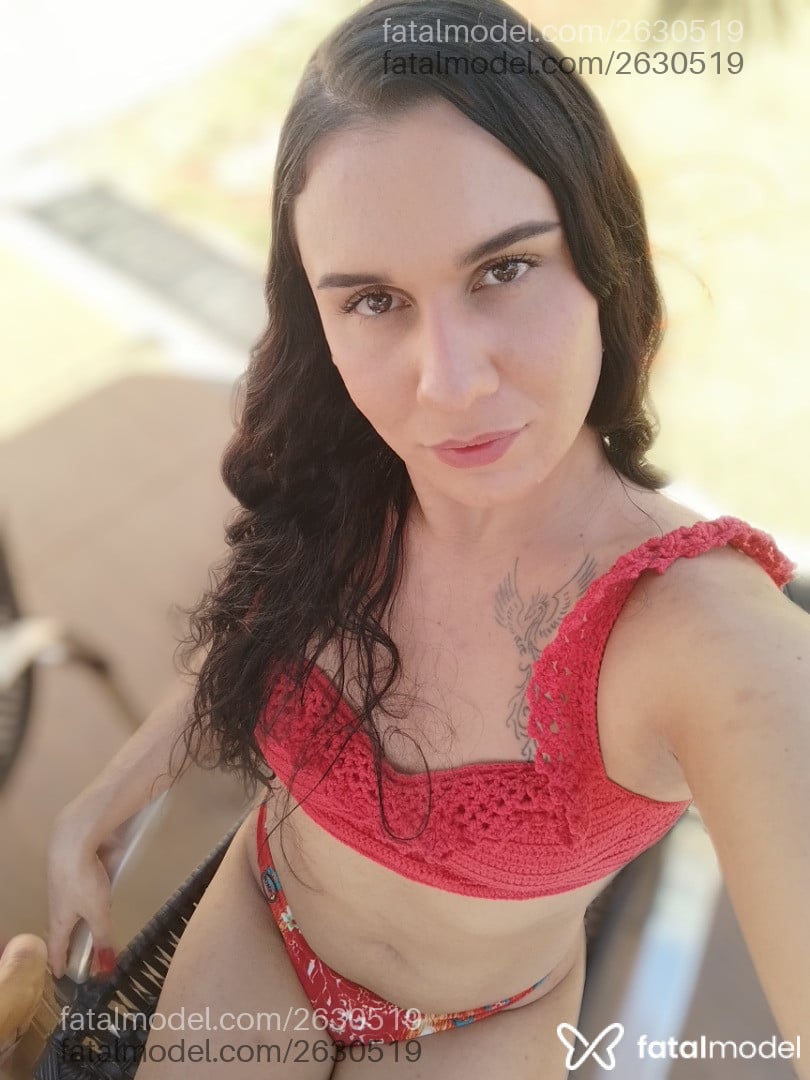 Acompanhante mulher trans morena (o) de olhos mel em Uberlândia - Larissa