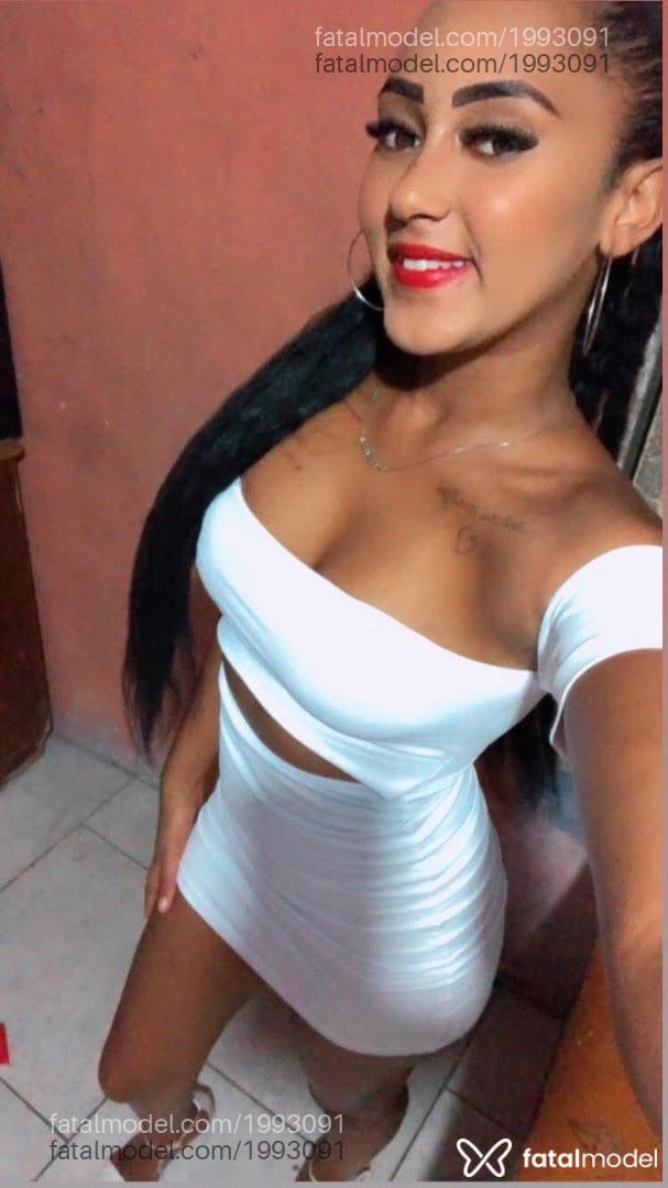 Acompanhante mulher morena (o) de olhos castanhos em Virtual - Aline Silva