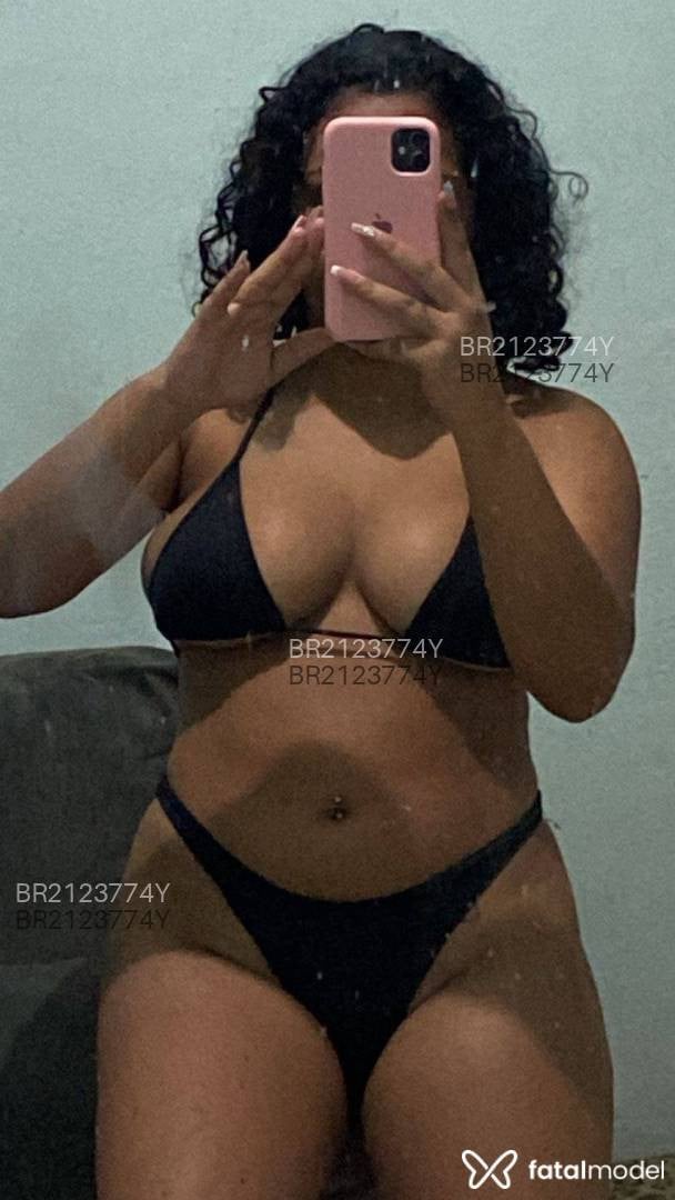 Acompanhante mulher morena (o) de olhos castanhos em Virtual - Luiza
