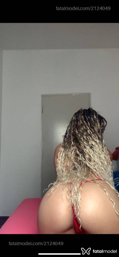 Acompanhante mulher ruiva (o) de olhos castanhos em Anápolis - Ingrid Lopes