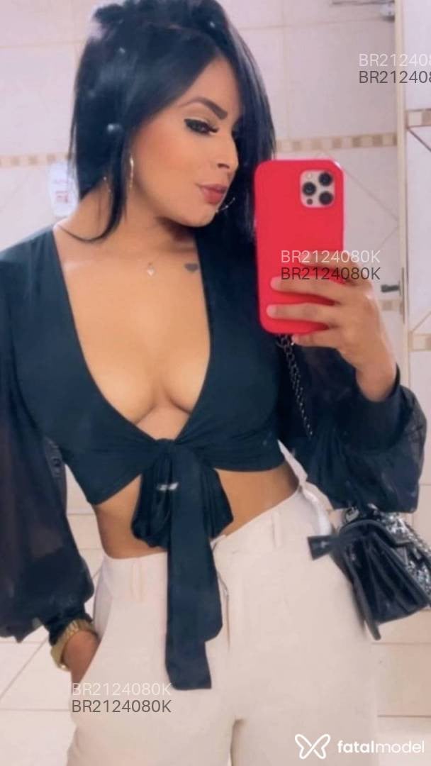 Acompanhante mulher morena (o) de olhos castanhos em Bento Gonçalves - Maria Eduarda