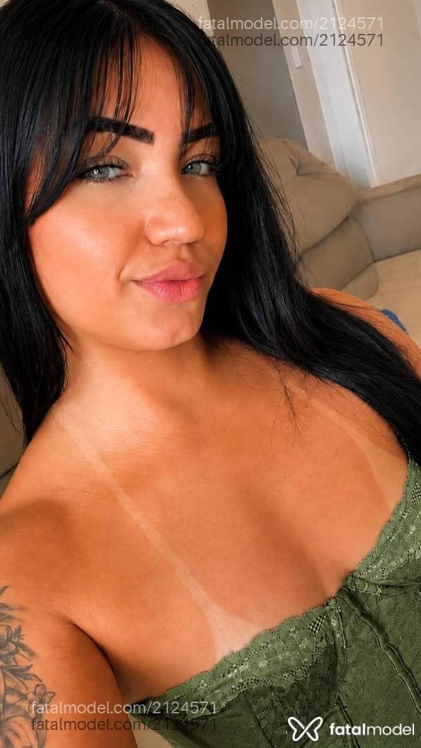 Acompanhante mulher morena (o) de olhos mel em Aracaju Acompanhante mulher morena (o) de olhos mel em Aracaju - Sabrina Stts