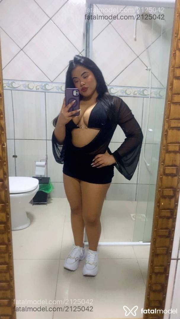 Acompanhante mulher morena (o) de olhos castanhos - Aruana Acompanhante mulher morena (o) de olhos castanhos - Aruana
