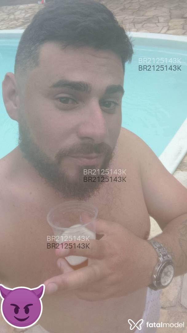 Acompanhante homem morena (o) de olhos castanhos em Imbituba Acompanhante homem morena (o) de olhos castanhos em Imbituba - Ricardo