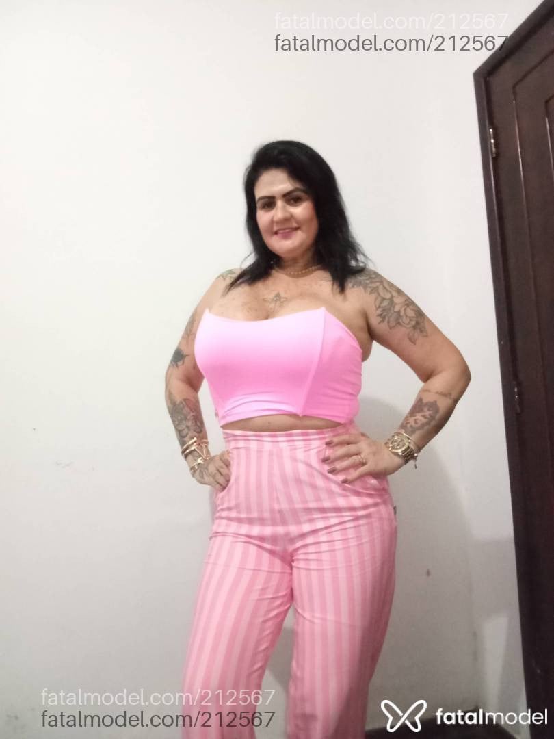 Acompanhante mulher morena (o) de olhos castanhos - Bruna Ferraz