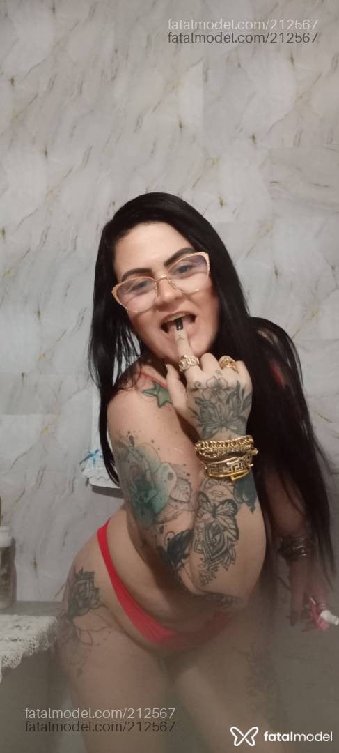 Acompanhante mulher morena (o) de olhos castanhos - Bruna Ferraz