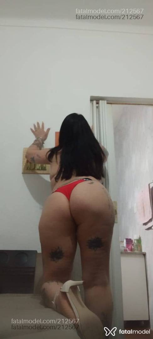 Acompanhante mulher morena (o) de olhos castanhos - Bruna Ferraz