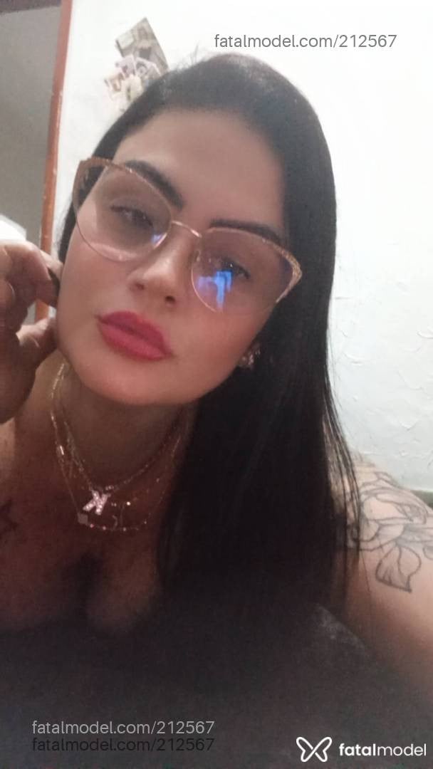 Acompanhante mulher morena (o) de olhos castanhos - Bruna Ferraz