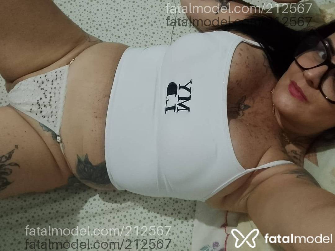 Acompanhante mulher morena (o) de olhos castanhos - Bruna Ferraz