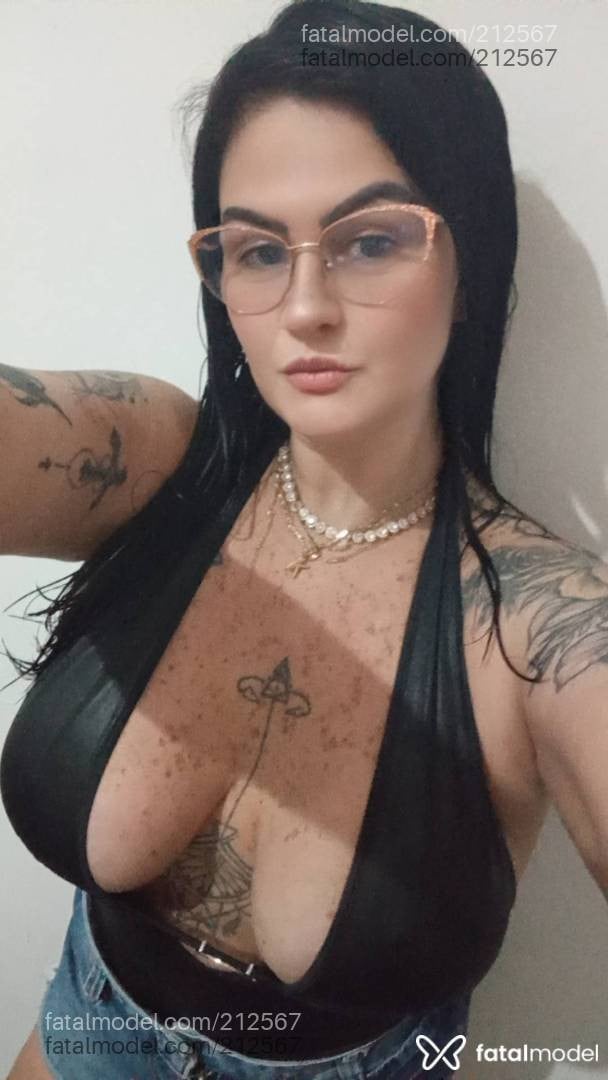 Acompanhante mulher morena (o) de olhos castanhos - Bruna Ferraz