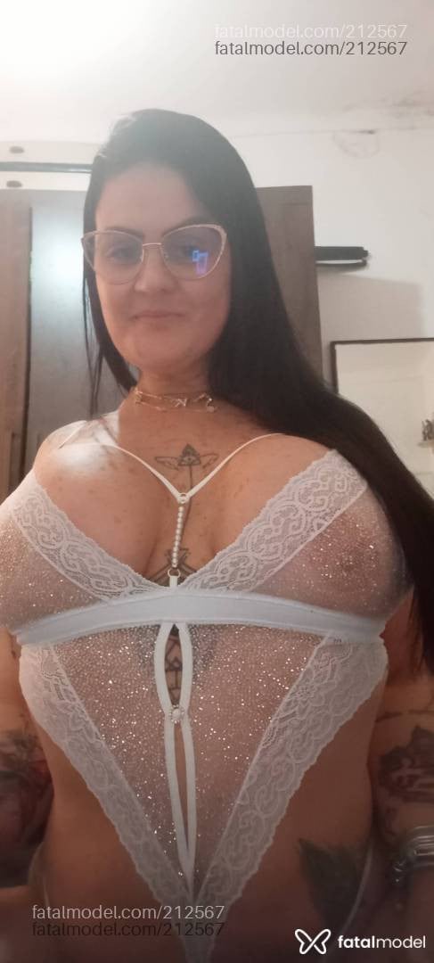 Acompanhante mulher morena (o) de olhos castanhos - Bruna Ferraz