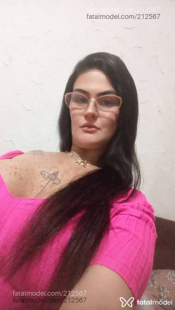 Acompanhante mulher morena (o) de olhos castanhos - Bruna Ferraz