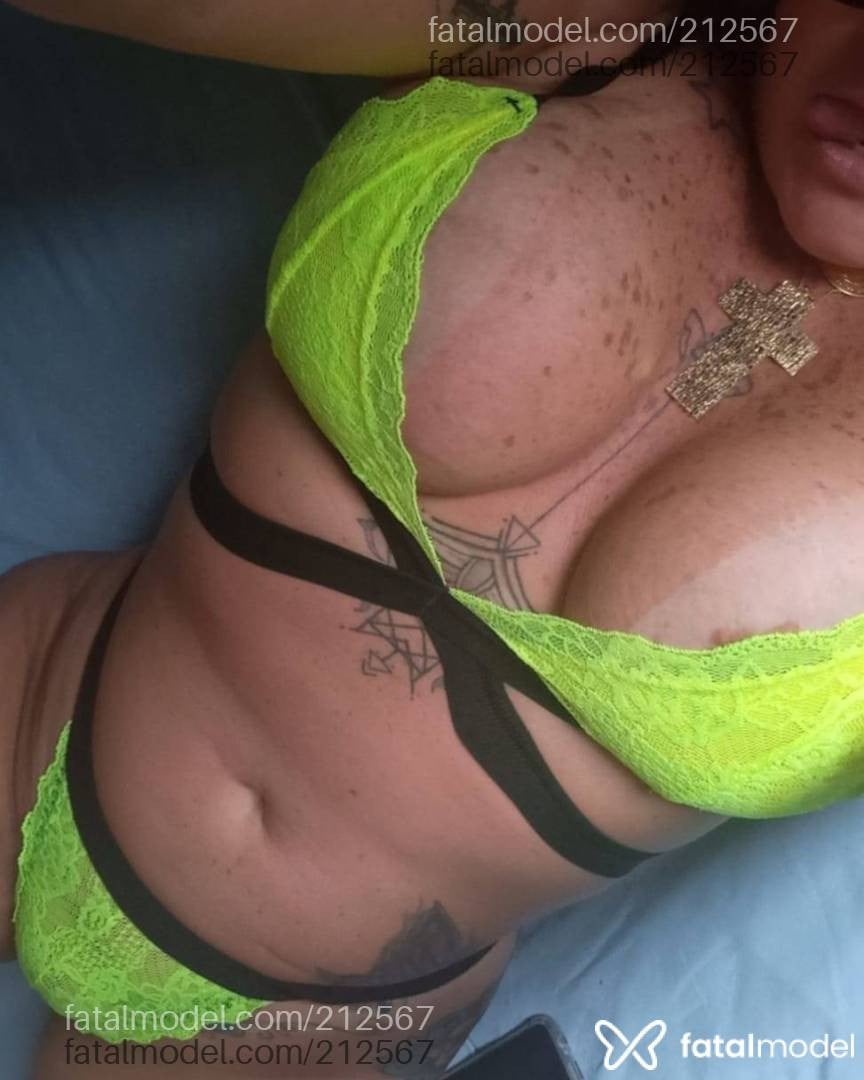 Acompanhante mulher morena (o) de olhos castanhos - Bruna Ferraz