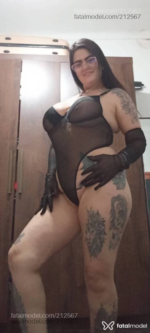 Acompanhante mulher morena (o) de olhos castanhos - Larissa Bitencourt