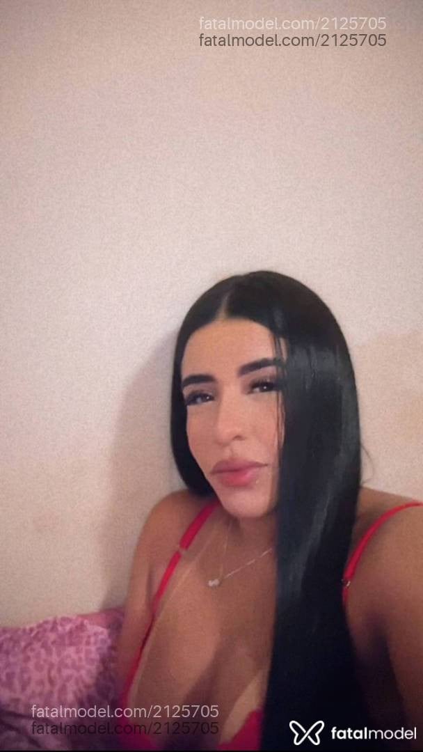 Acompanhante mulher morena (o) de olhos castanhos - Manuella