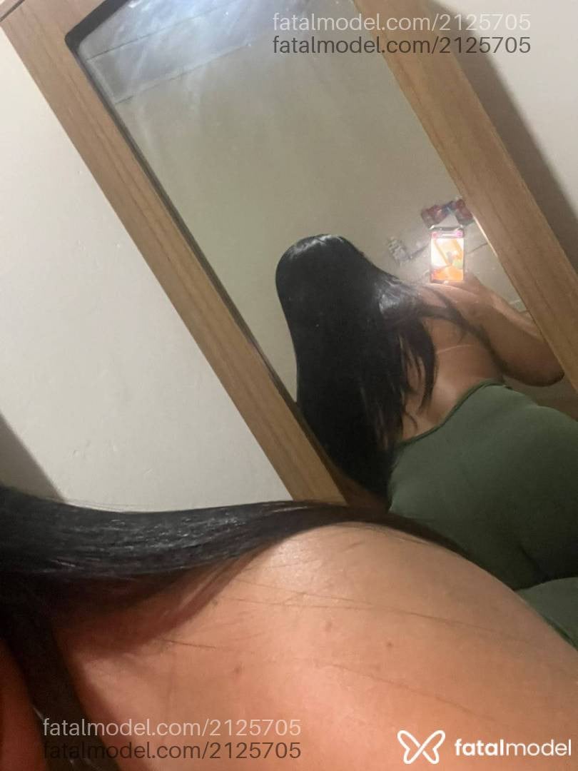 Acompanhante mulher morena (o) de olhos castanhos - Manuella