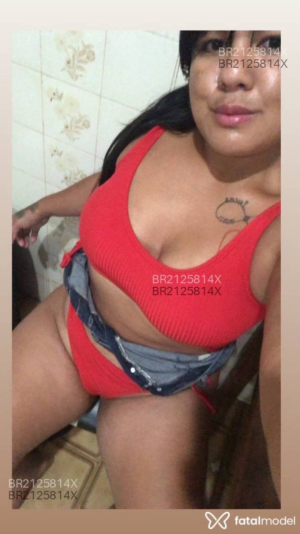 Acompanhante mulher com cabelo castanho de olhos pretos em Goiânia - Manoela