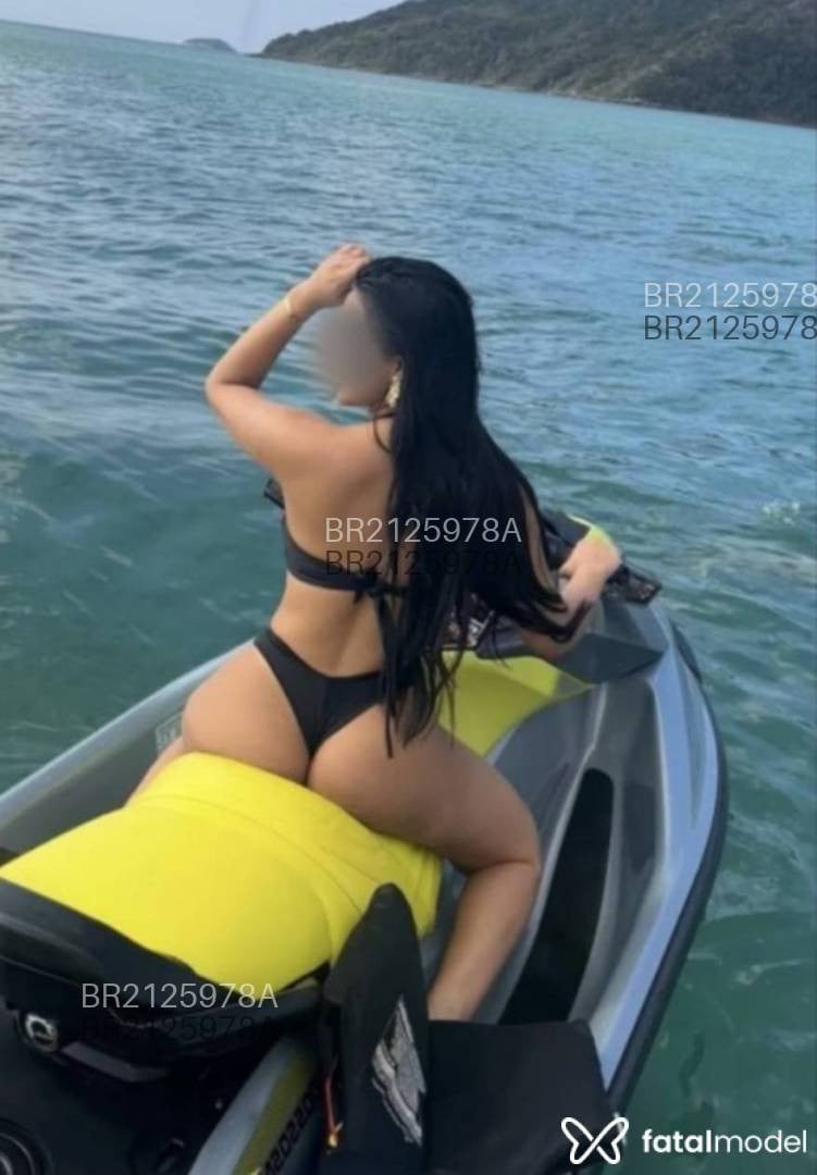 Acompanhante mulher morena (o) de olhos castanhos em Niterói - Valentina