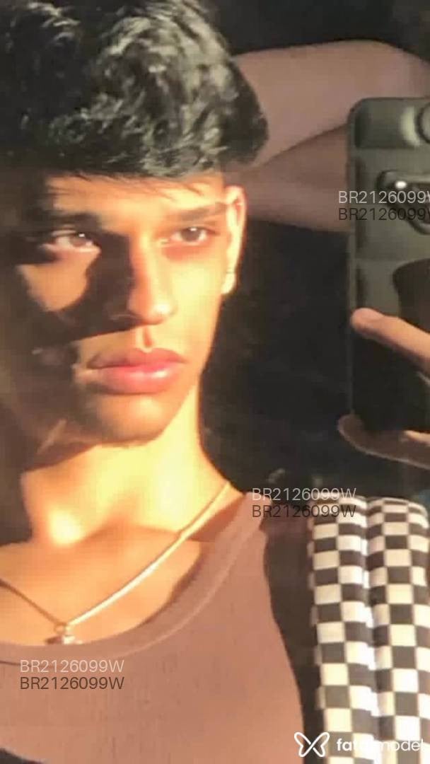 Acompanhante homem loira (o) de olhos castanhos em Rio de Janeiro - Levyer