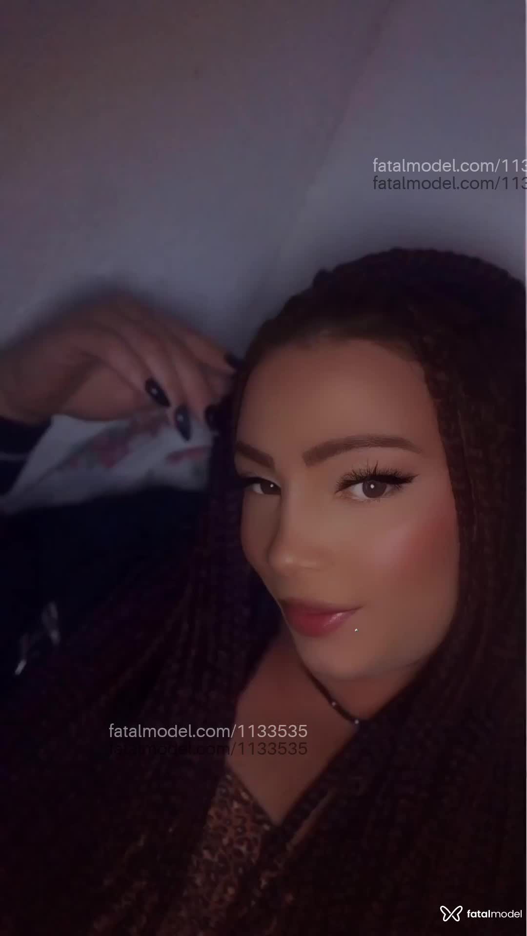 Acompanhante não-binário com cabelo castanho de olhos castanhos em Guaçuí - Dany