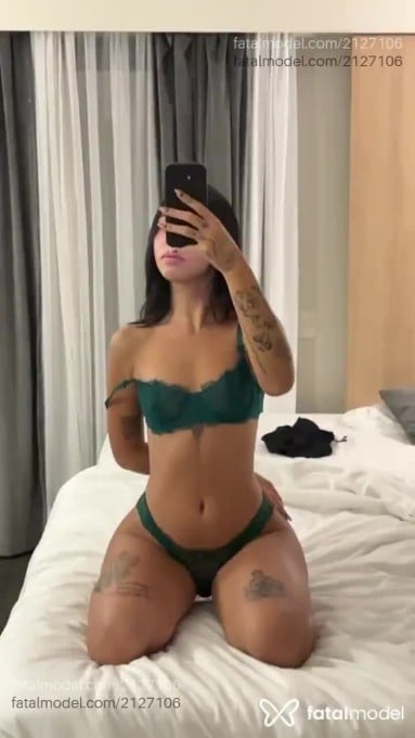 Acompanhante mulher morena (o) de olhos castanhos em Balneário Camboriú - Júlia Fernandes