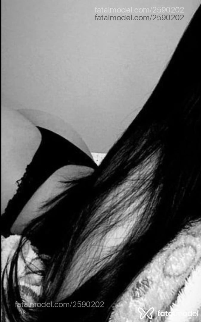 Acompanhante mulher morena (o) de olhos castanhos em Vacaria - Bruna