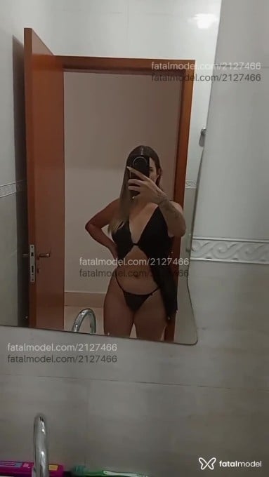 Acompanhante mulher loira (o) de olhos castanhos em Campo Mourão - Brenda Moraes