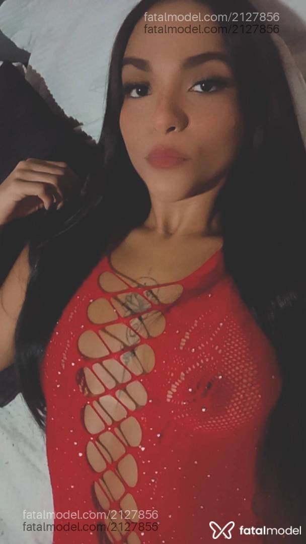 Acompanhante mulher com cabelo castanho de olhos pretos - Laís