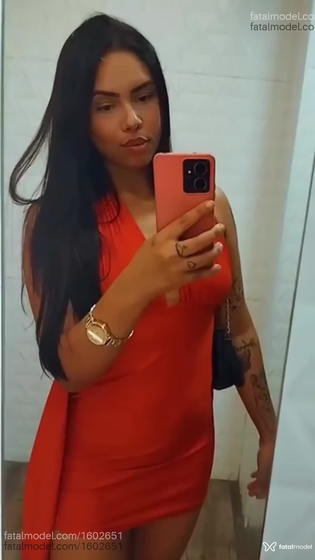 Acompanhante mulher morena (o) de olhos castanhos em Serra Talhada - Annynha
