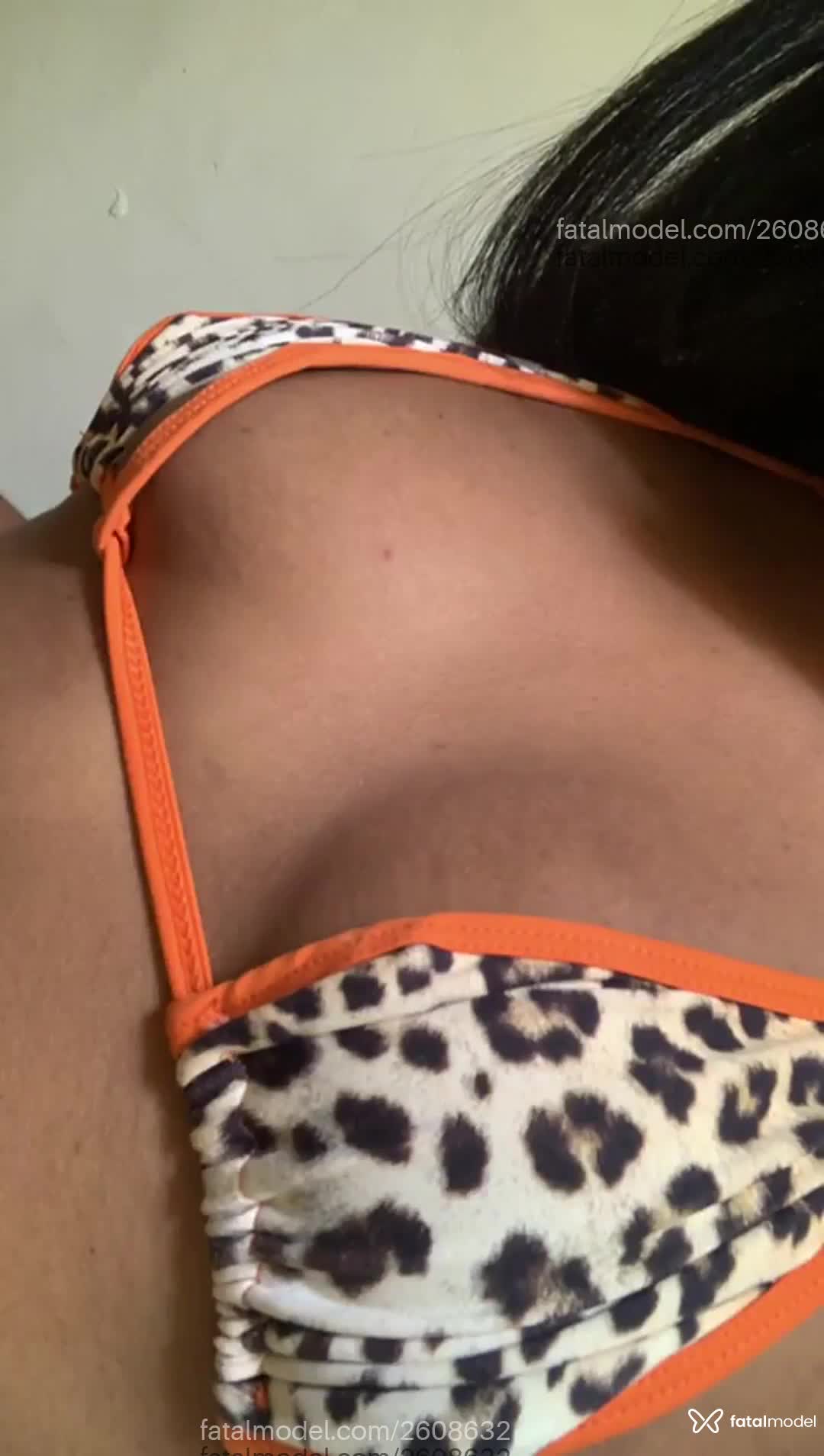 Acompanhante mulher morena (o) de olhos castanhos em Paulo Afonso - Vitória Mel