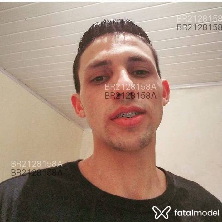 Acompanhante homem com cabelo castanho de olhos castanhos em Ferraz de Vasconcelos - Thiago