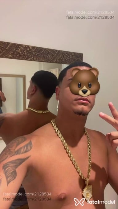 Acompanhante homem com cabelo castanho de olhos castanhos em Rio de Janeiro - Maicon